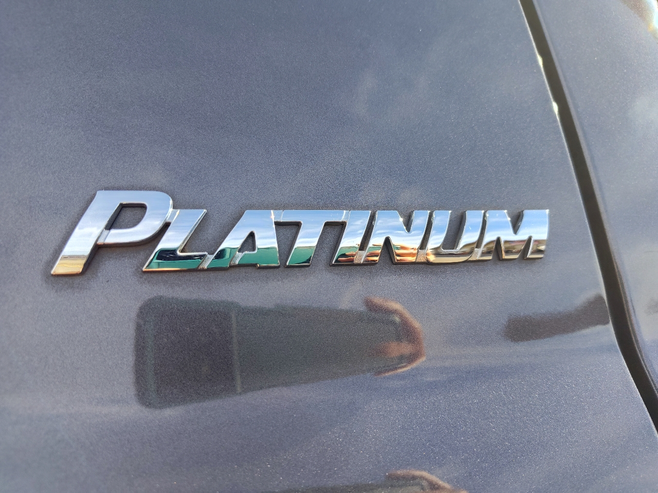 Toyota Tundra Limited 5.7L FFV CrewMax 4WD 2012