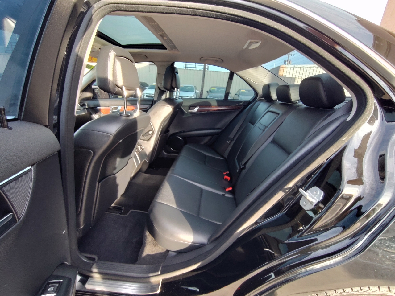 Mercedes-Benz C-Class C300 Sport Sedan 2010