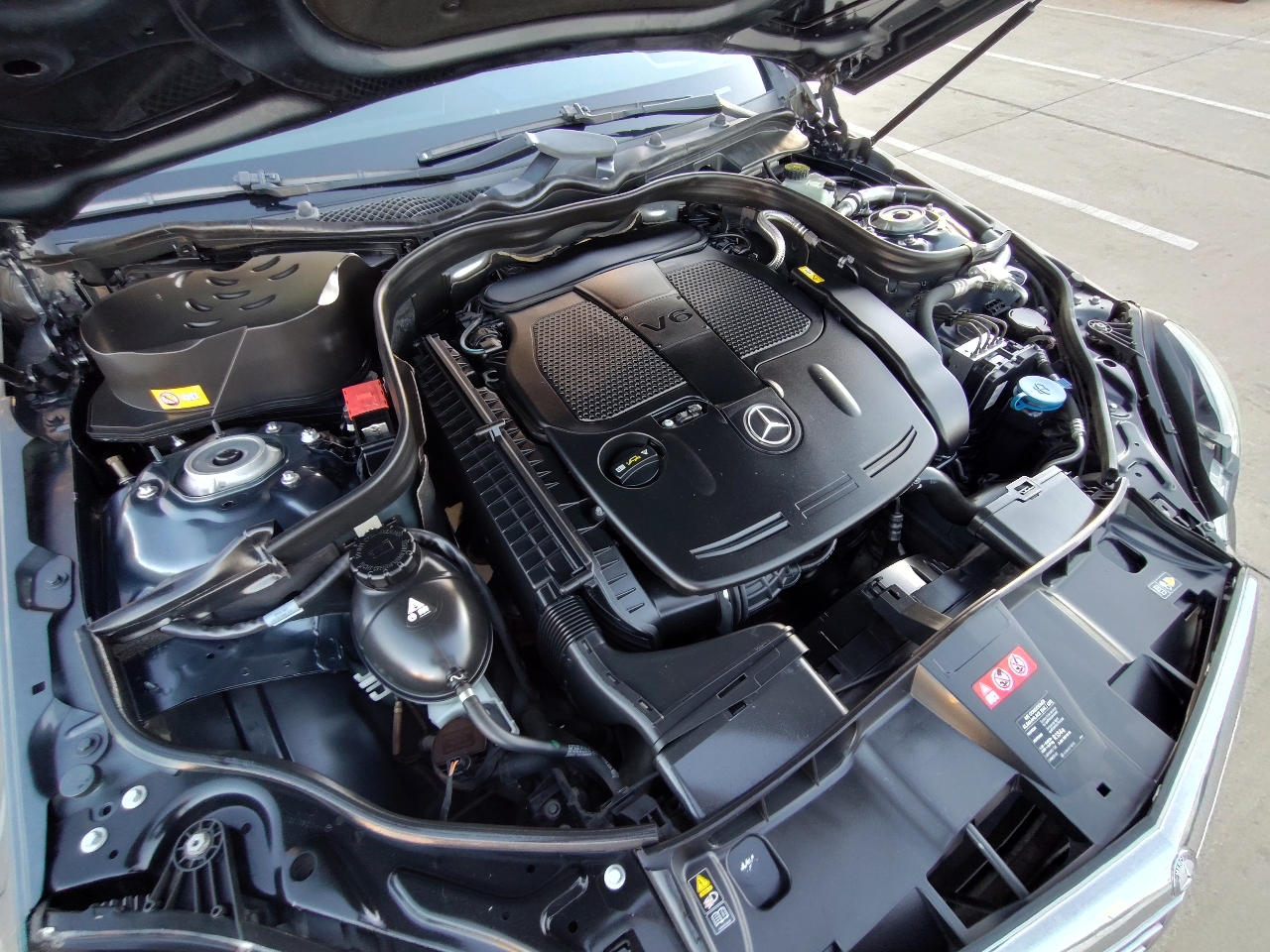 Mercedes-Benz E-Class E350 Luxury Sedan 2013