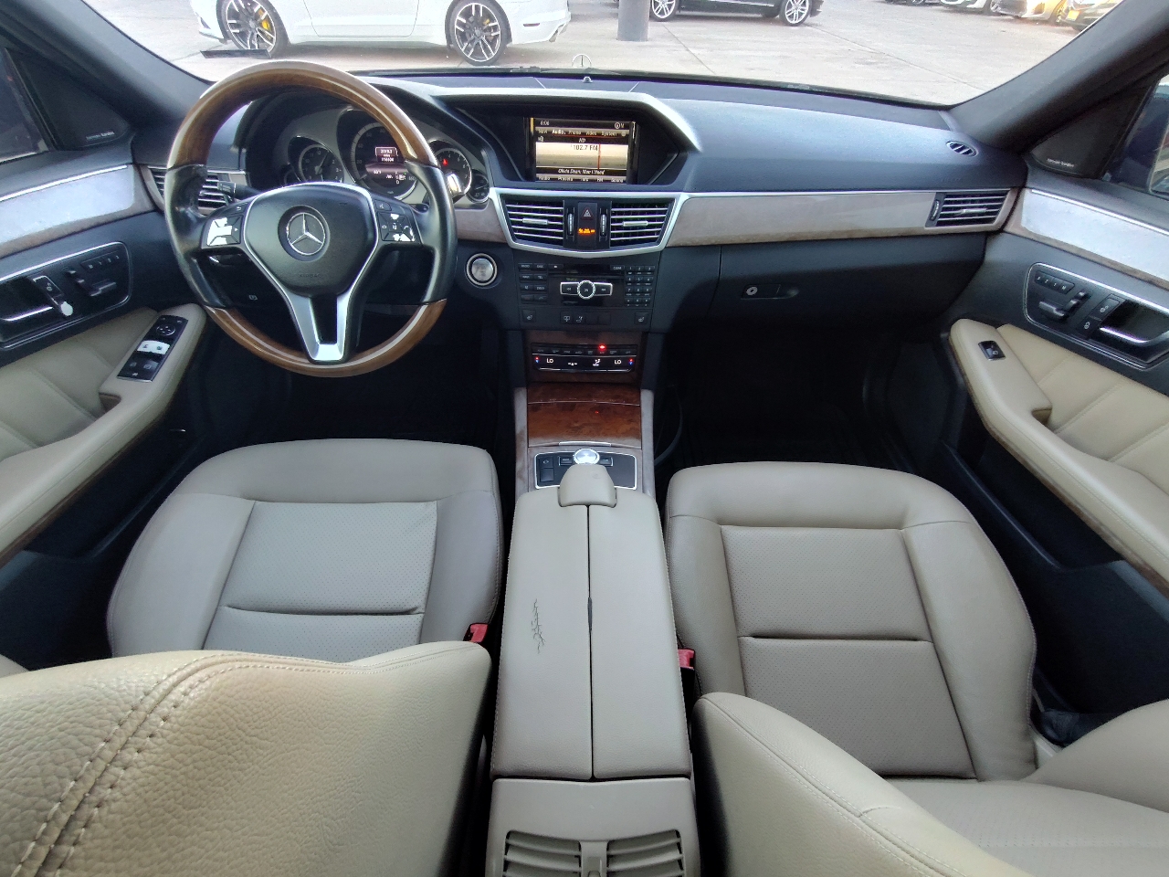 Mercedes-Benz E-Class E350 Luxury Sedan 2013