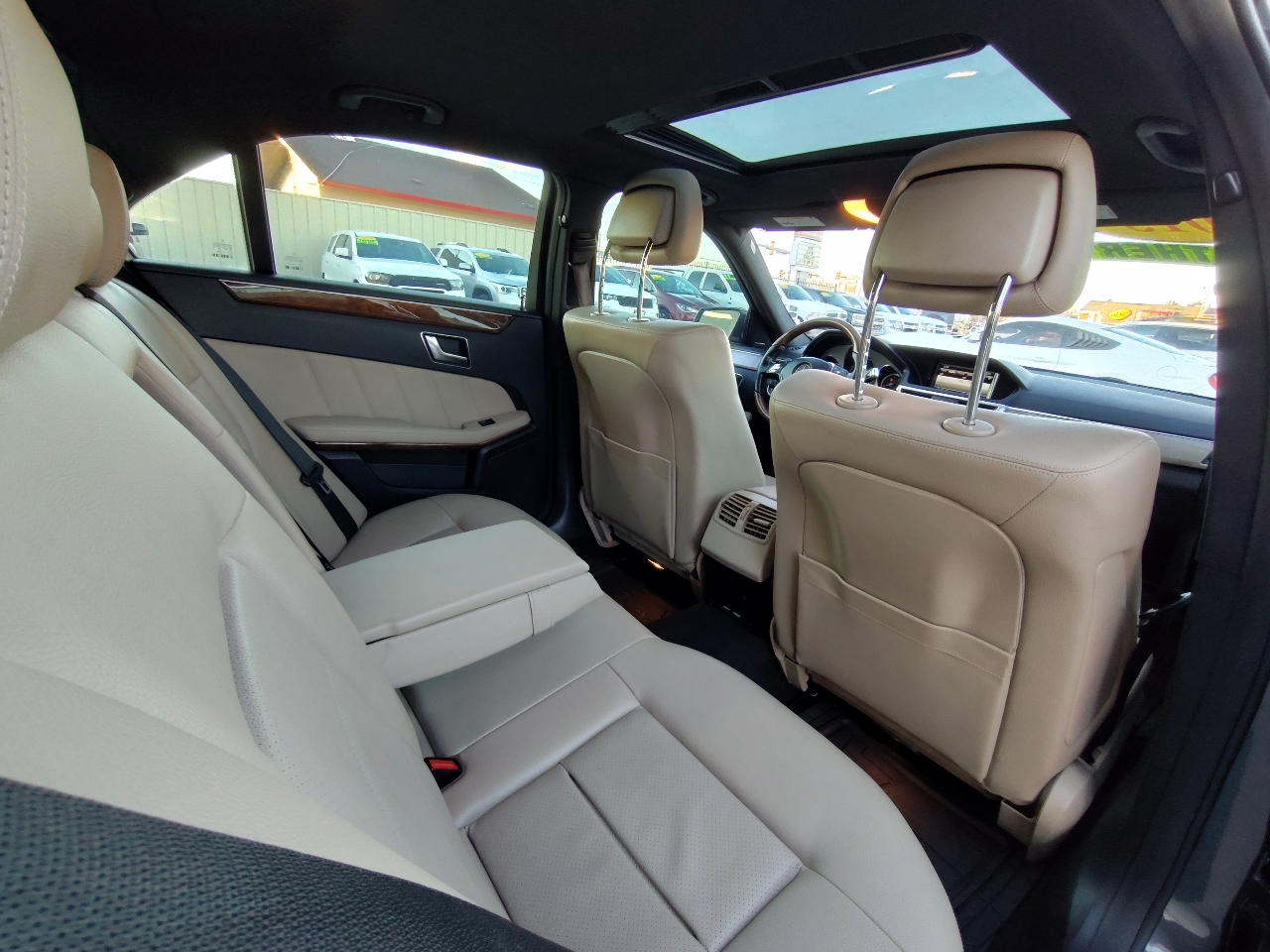 Mercedes-Benz E-Class E350 Luxury Sedan 2013