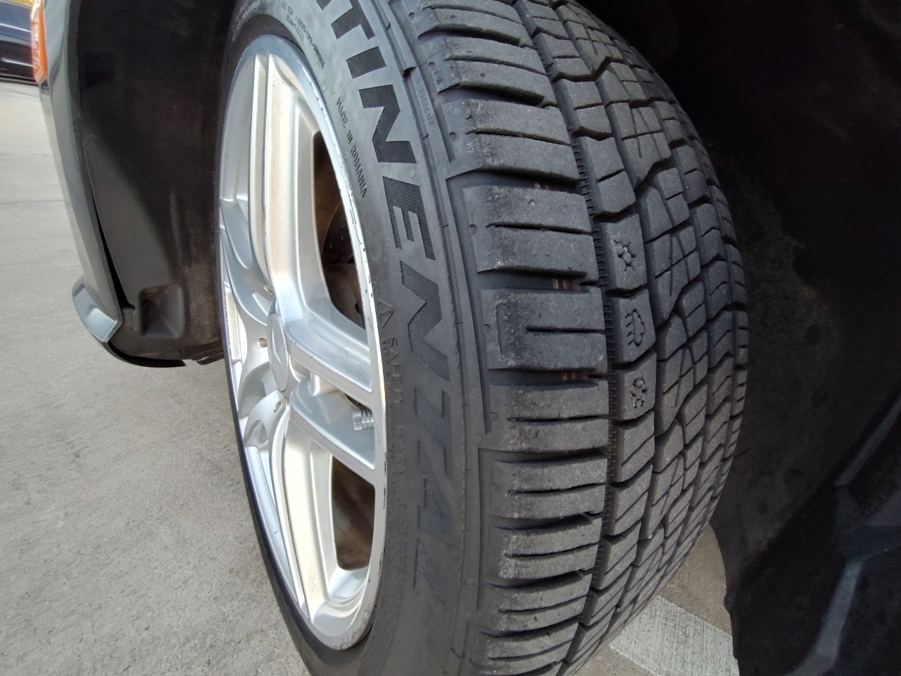 Mercedes-Benz E-Class E350 Luxury Sedan 2013