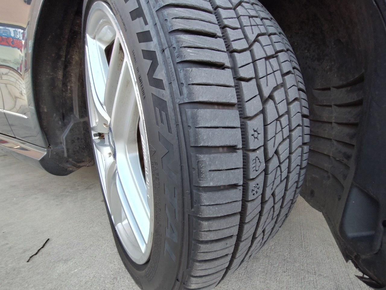 Mercedes-Benz E-Class E350 Luxury Sedan 2013