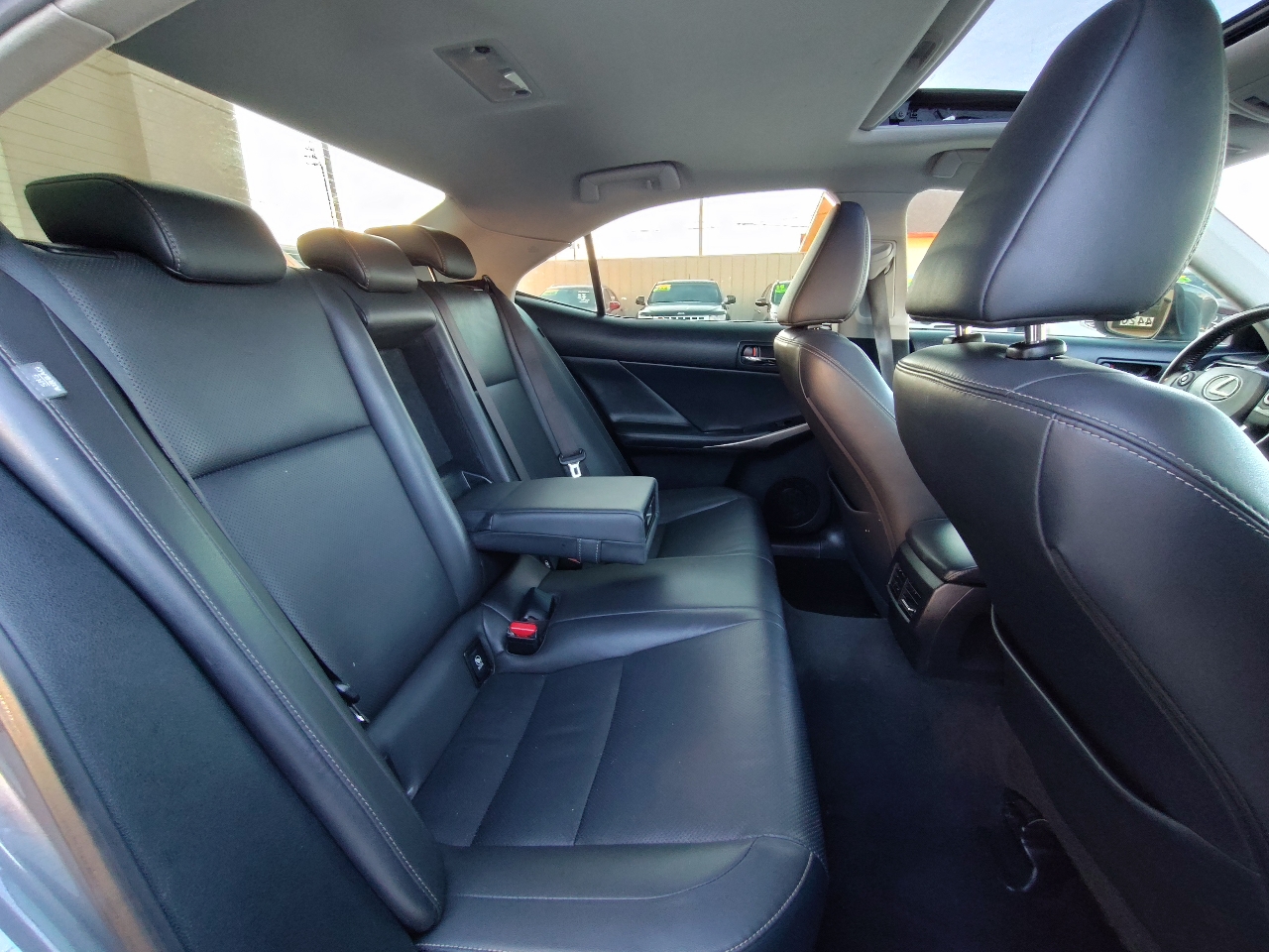 Lexus IS 250 RWD 2015