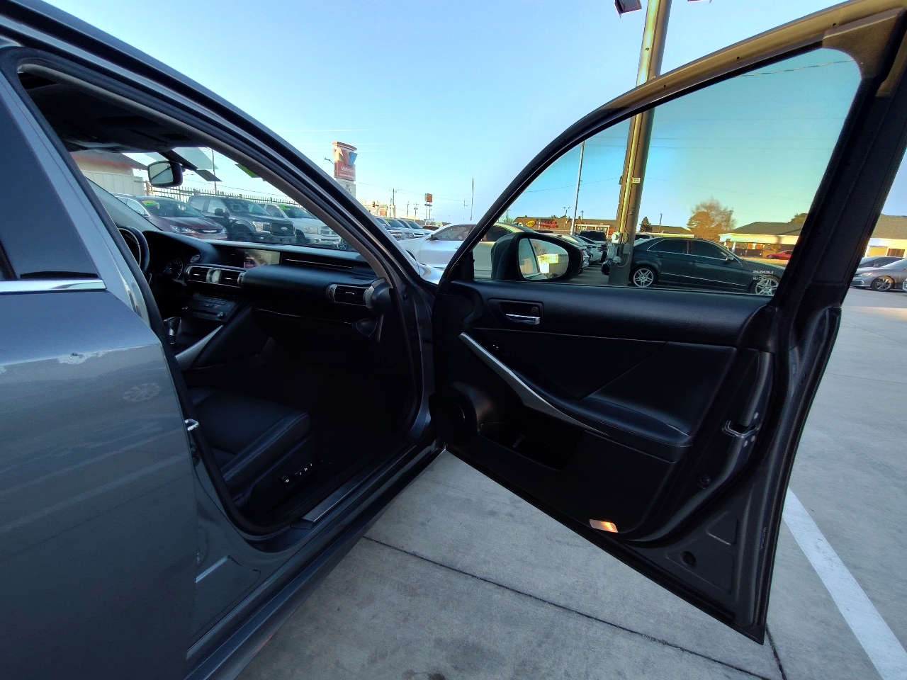 Lexus IS 250 RWD 2015