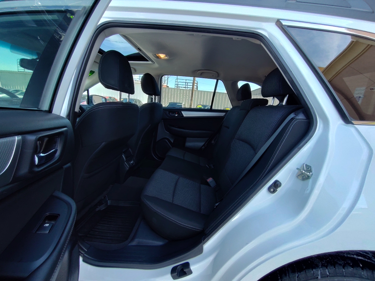 Subaru Outback 2.5i Premium 2018