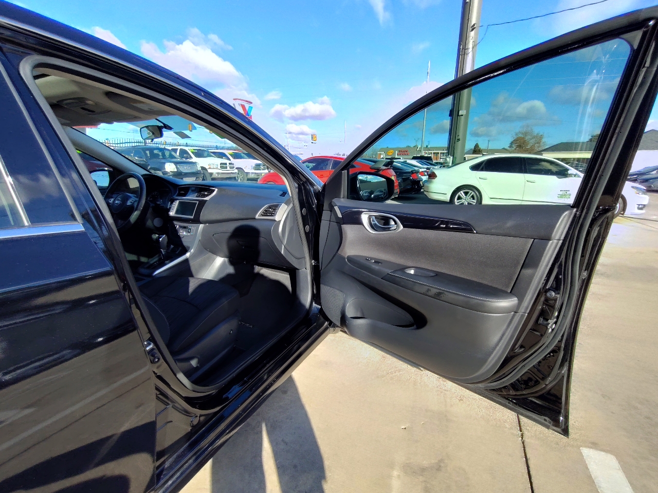 Nissan Sentra SV 4D Sedan 2019