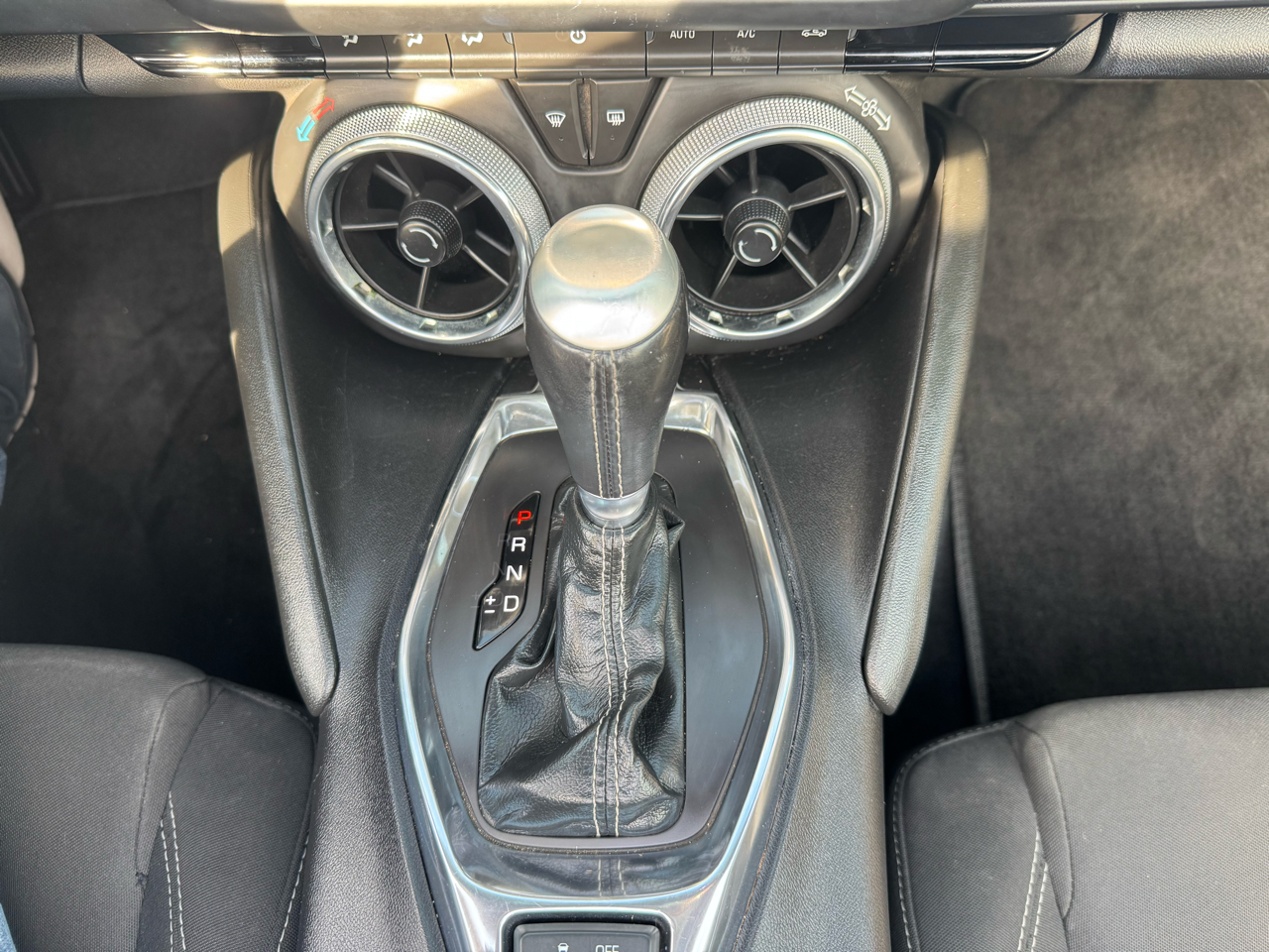 Chevrolet Camaro  2020