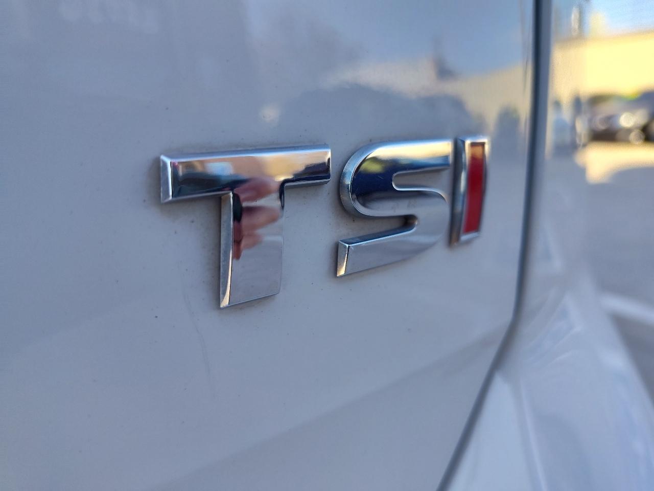 Volkswagen Golf  2016