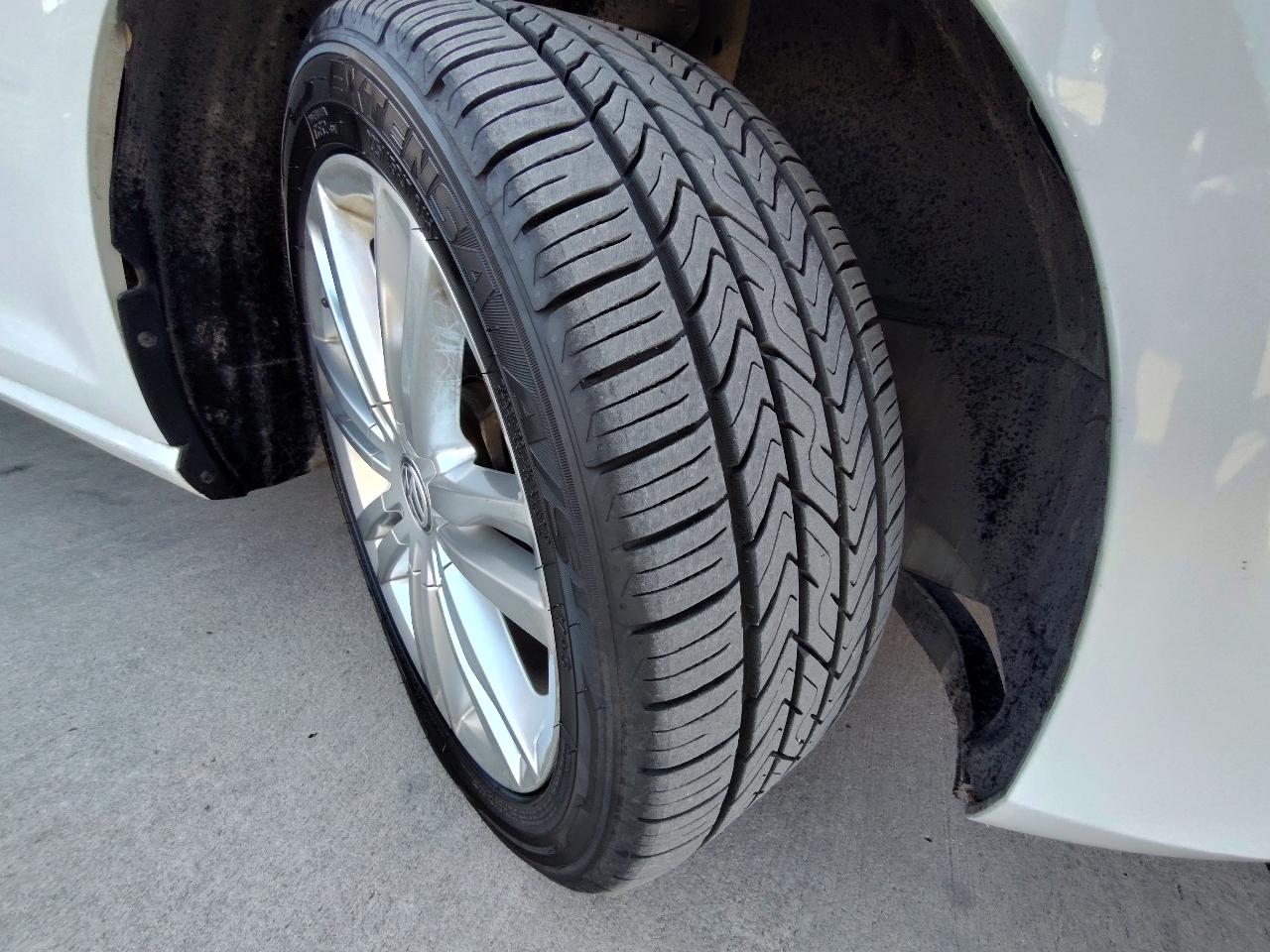 Volkswagen Golf  2016