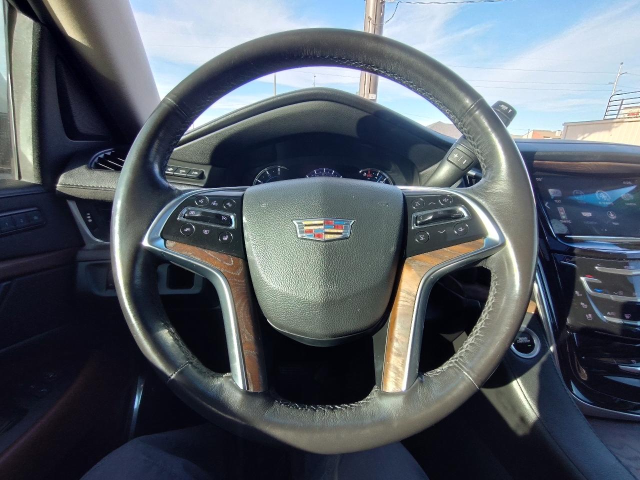 Cadillac Escalade Luxury 4D SUV RWD 2019