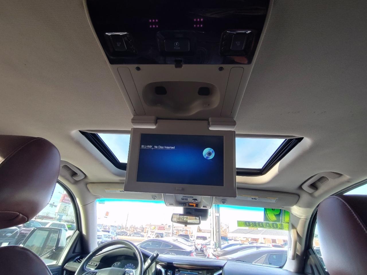 Cadillac Escalade Luxury 4D SUV RWD 2019