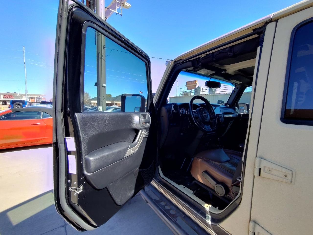 Jeep Wrangler Unlimited Sport 4WD 2014