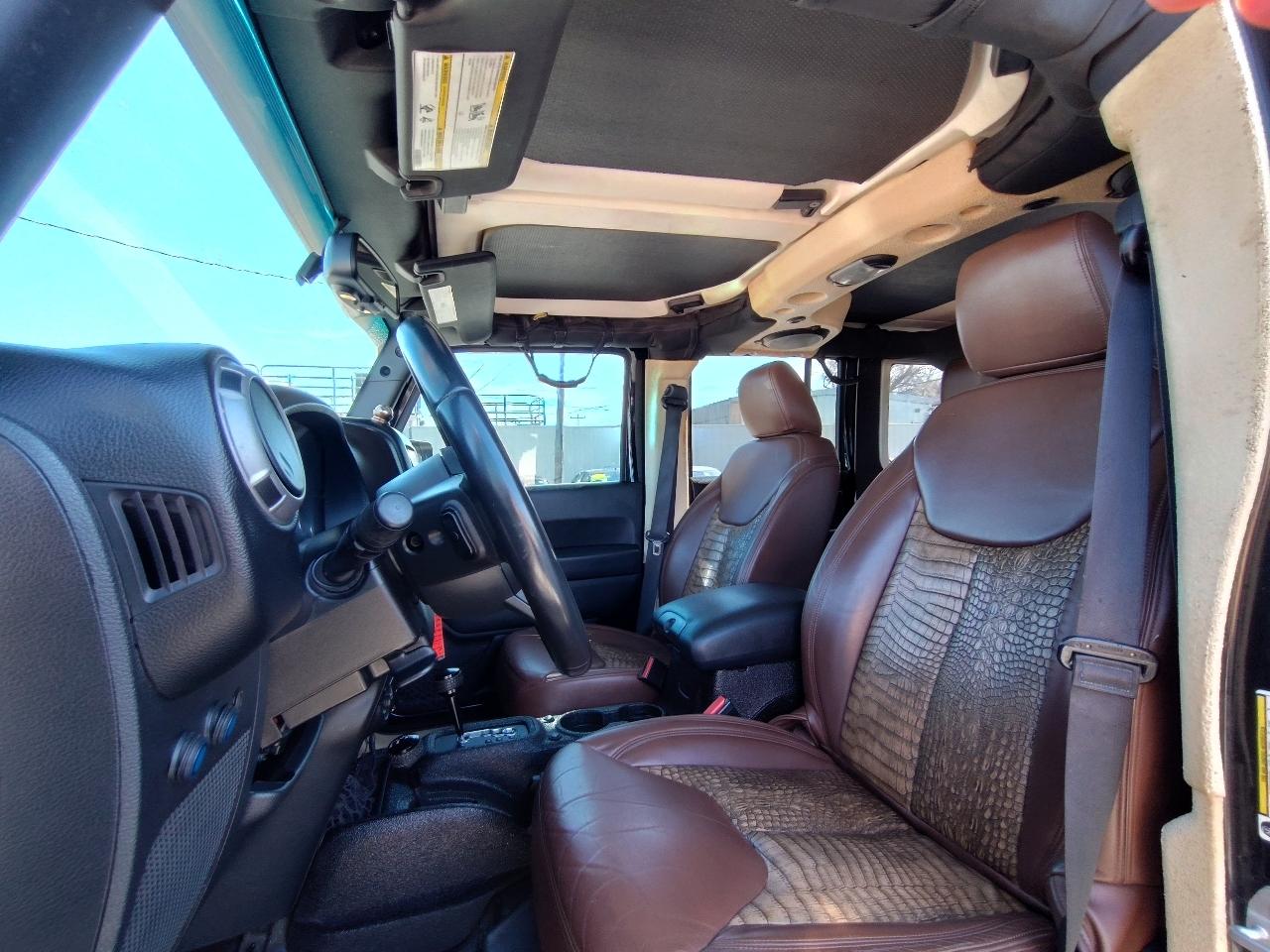 Jeep Wrangler Unlimited Sport 4WD 2014