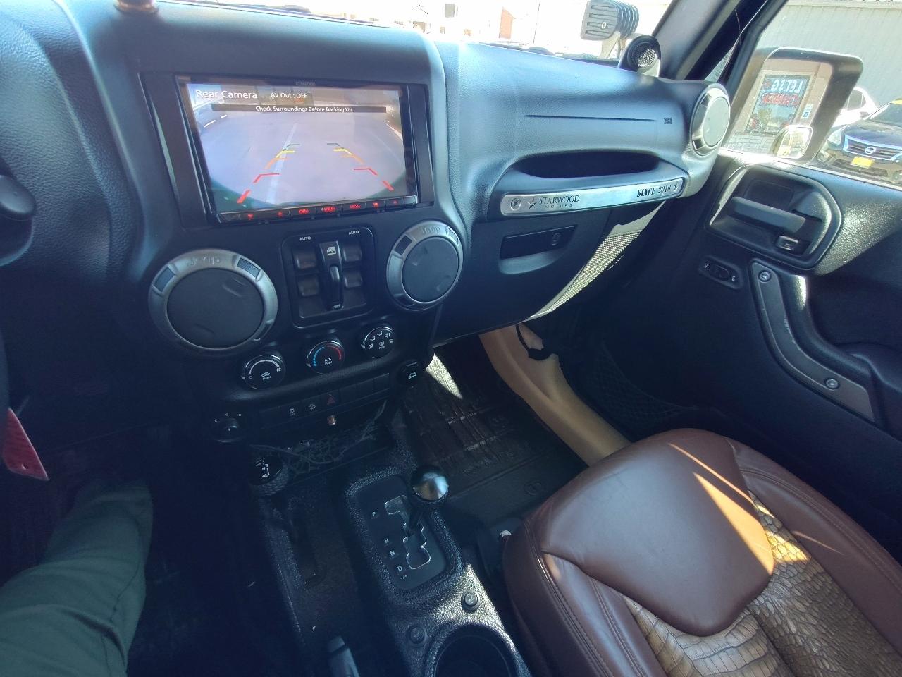 Jeep Wrangler Unlimited Sport 4WD 2014