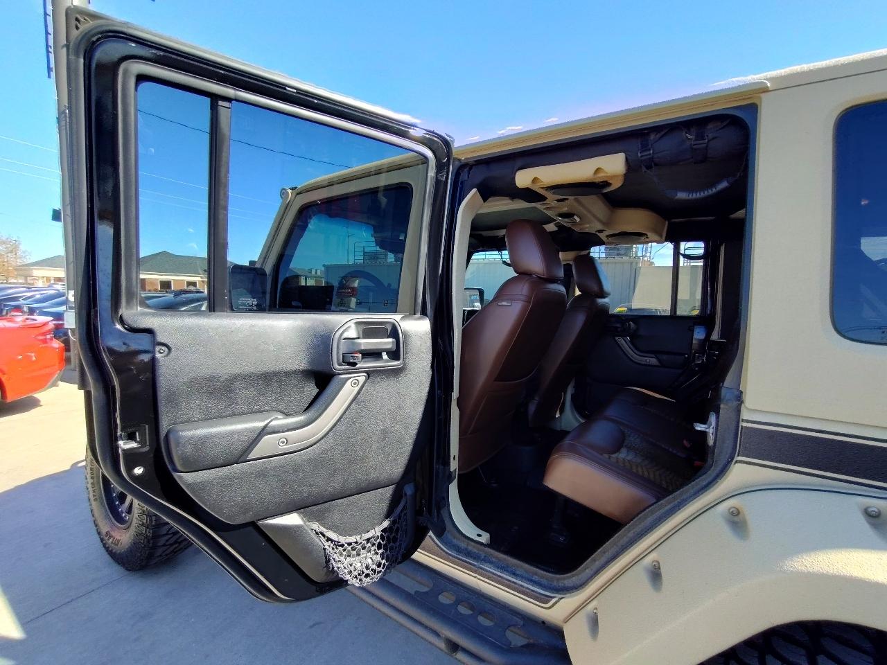 Jeep Wrangler Unlimited Sport 4WD 2014