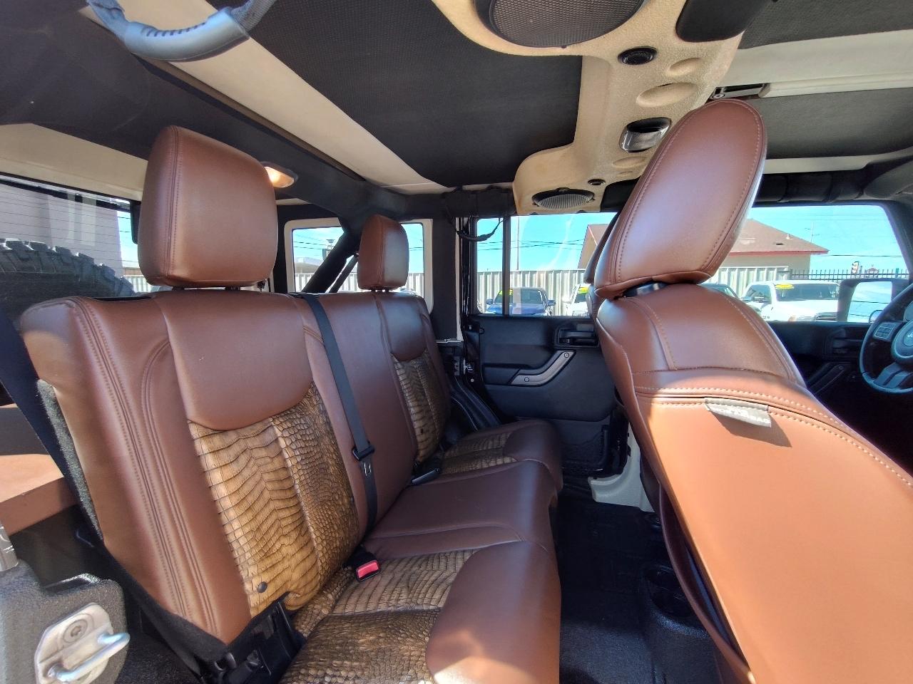 Jeep Wrangler Unlimited Sport 4WD 2014