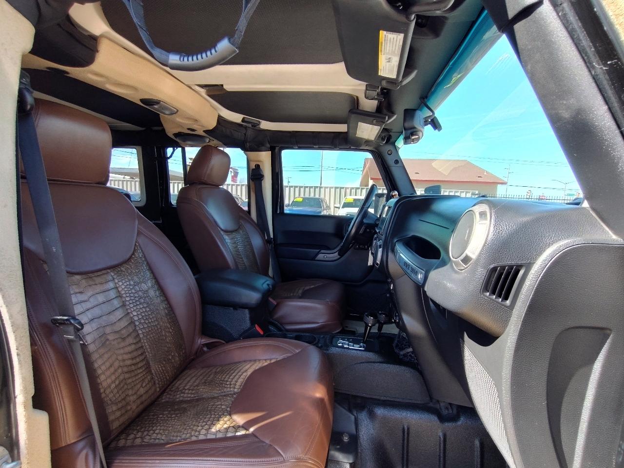 Jeep Wrangler Unlimited Sport 4WD 2014