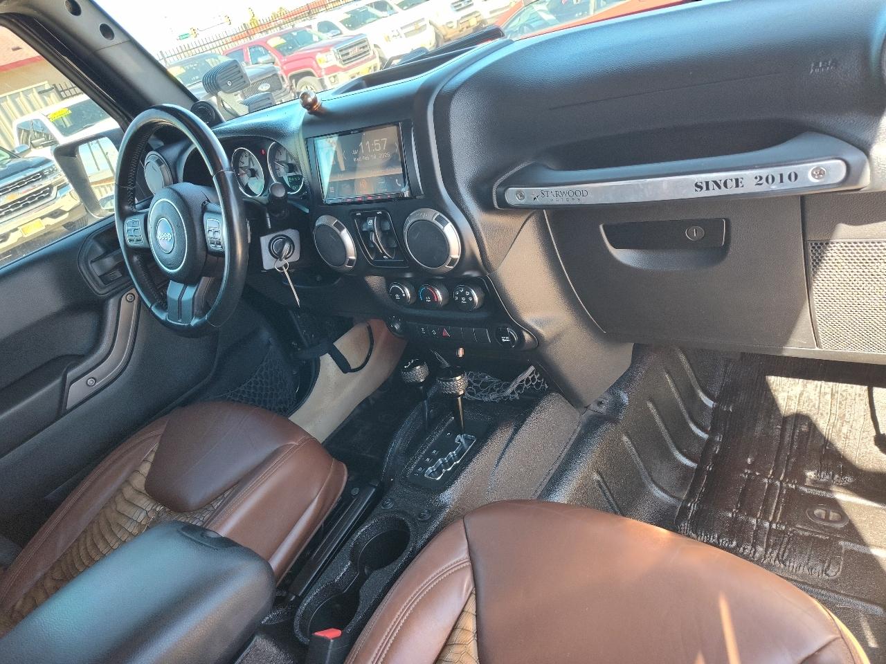 Jeep Wrangler Unlimited Sport 4WD 2014