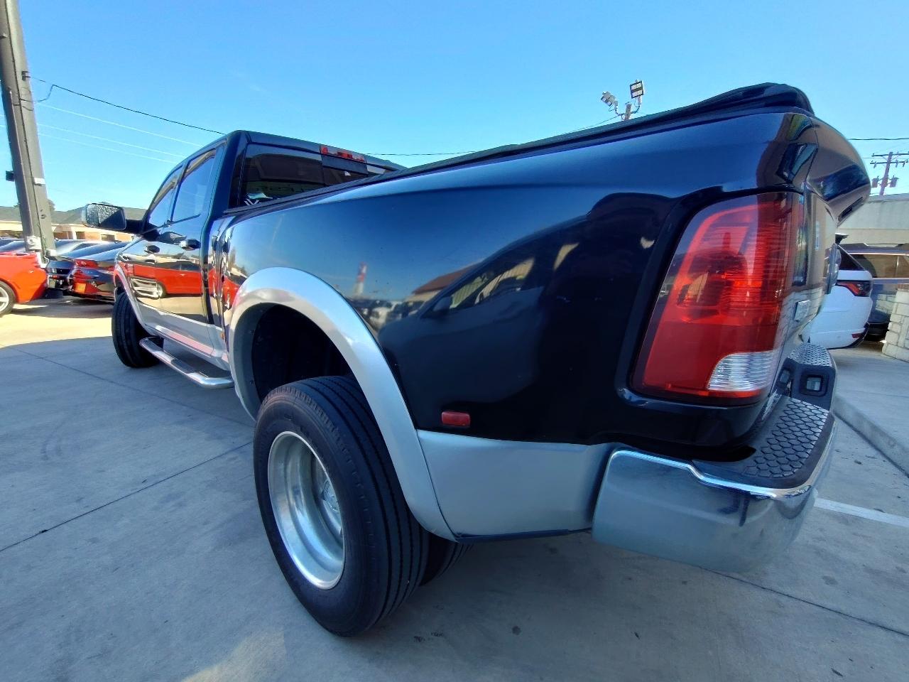 RAM 3500 Laramie Crew Cab LWB 4WD DRW 2012