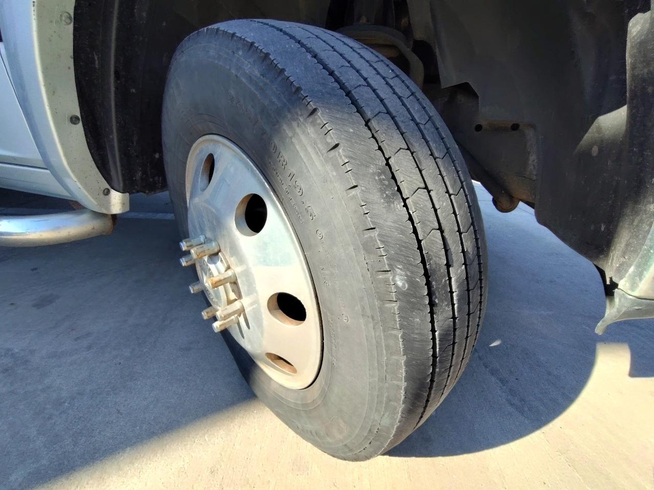 RAM 3500 Laramie Crew Cab LWB 4WD DRW 2012