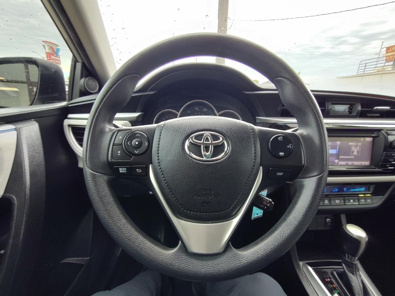 Toyota Corolla LE Premium 4D Sedan 2016