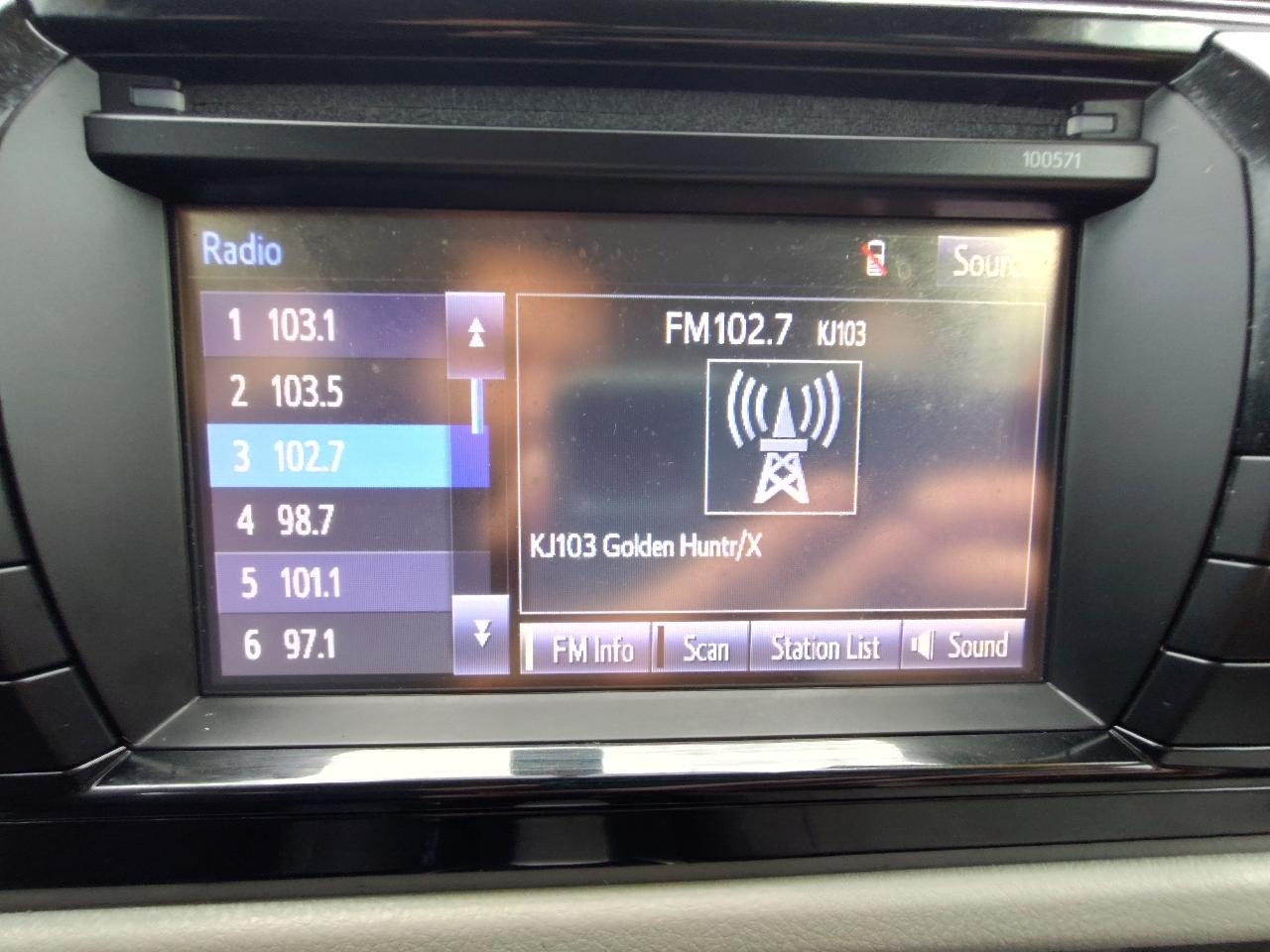 Toyota Corolla LE Premium 4D Sedan 2016