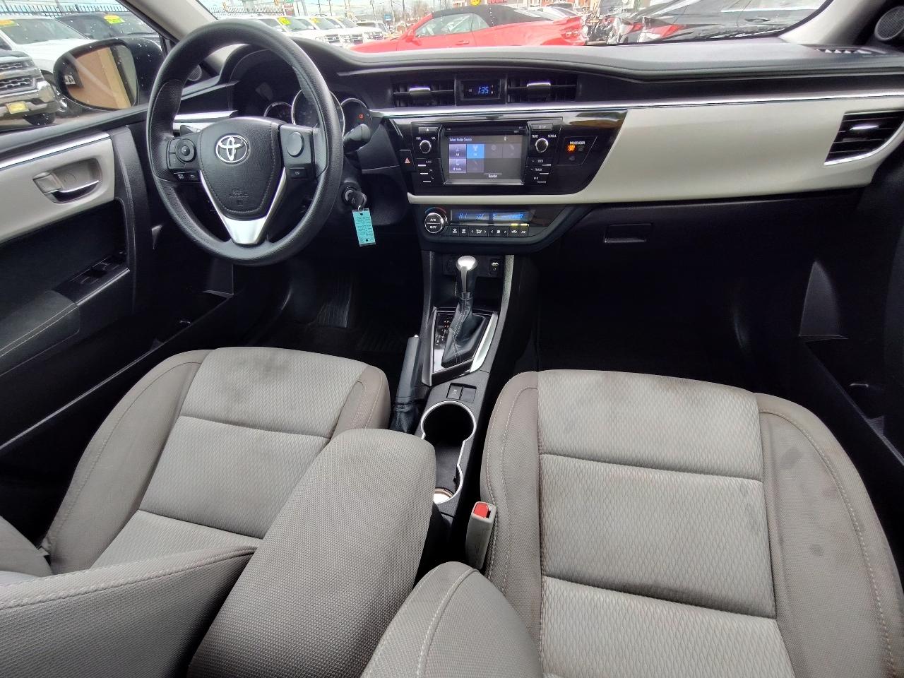 Toyota Corolla LE Premium 4D Sedan 2016