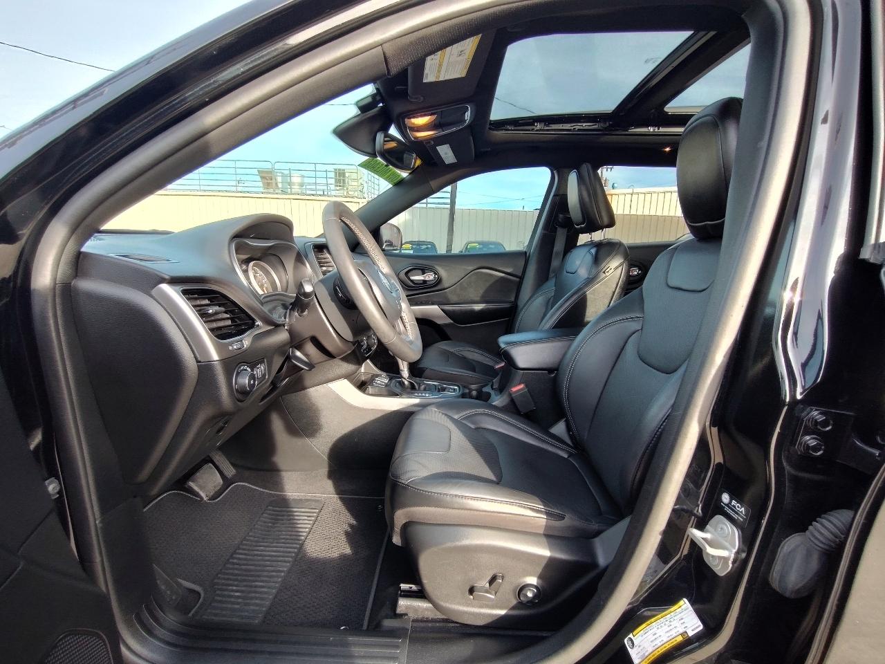 Jeep Cherokee 80th Anniversary FWD 2021