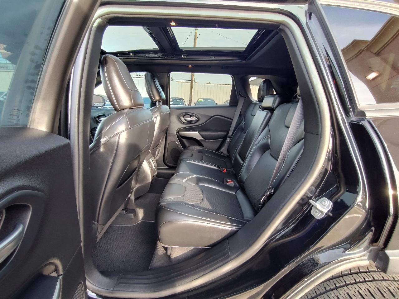 Jeep Cherokee 80th Anniversary FWD 2021