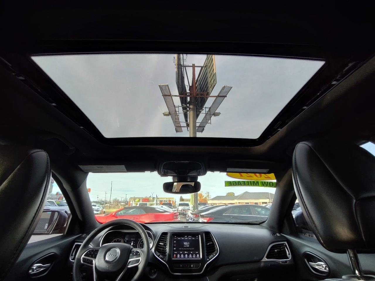 Jeep Cherokee 80th Anniversary FWD 2021