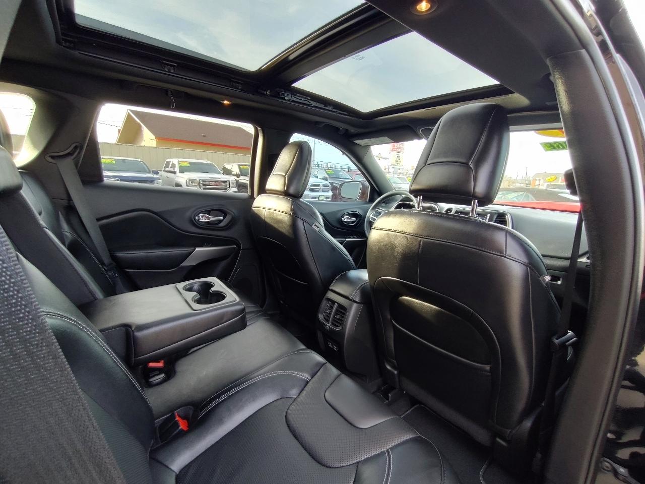 Jeep Cherokee 80th Anniversary FWD 2021