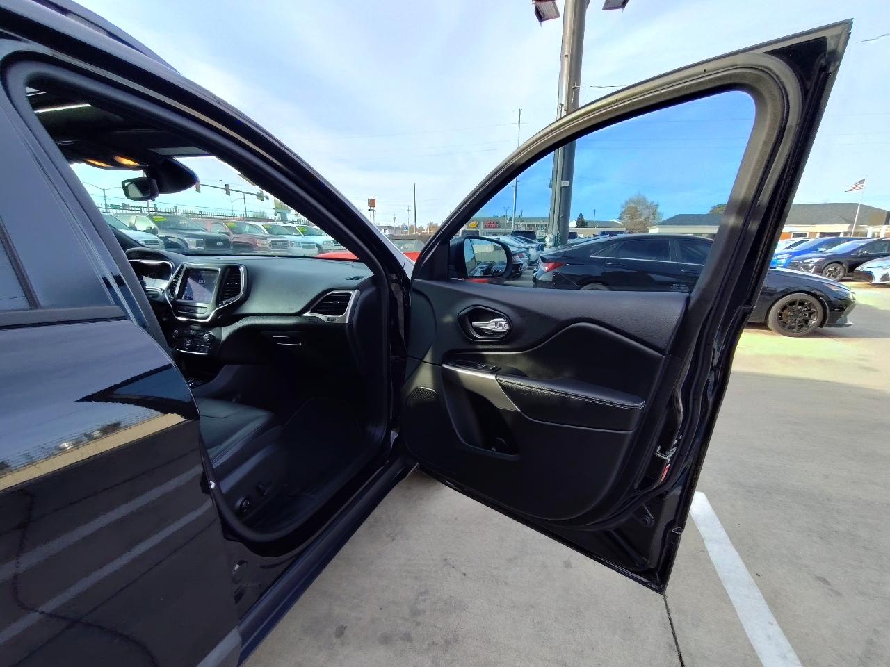Jeep Cherokee 80th Anniversary FWD 2021