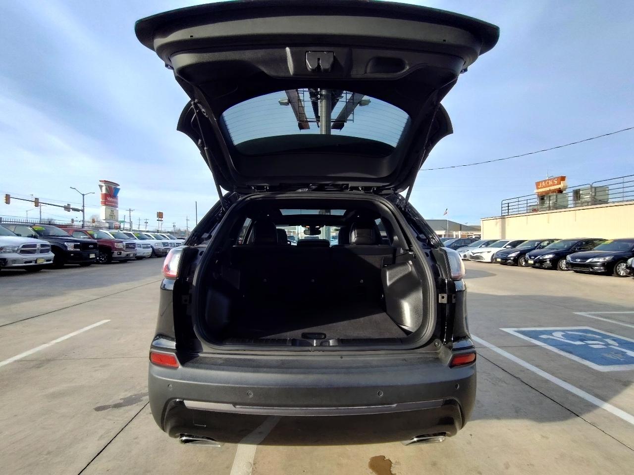Jeep Cherokee 80th Anniversary FWD 2021