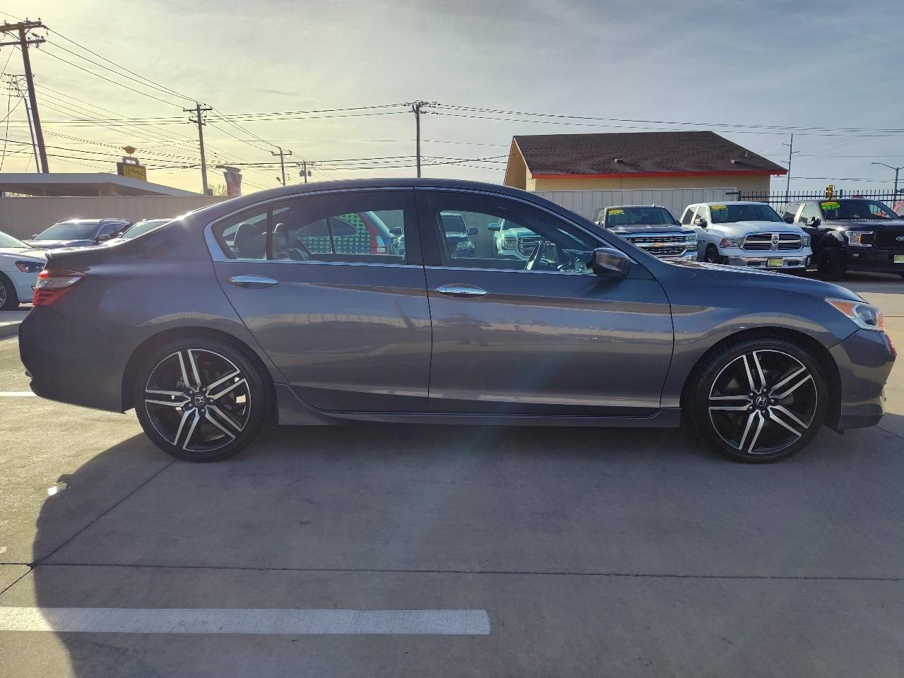 Honda Accord Sport Sedan AT 2016