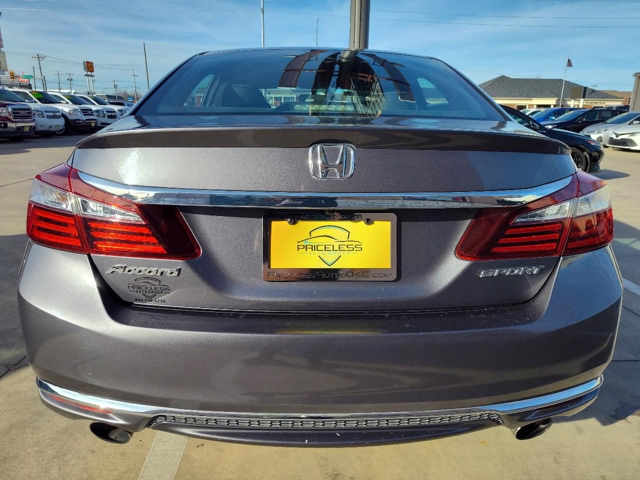 Honda Accord Sport Sedan AT 2016