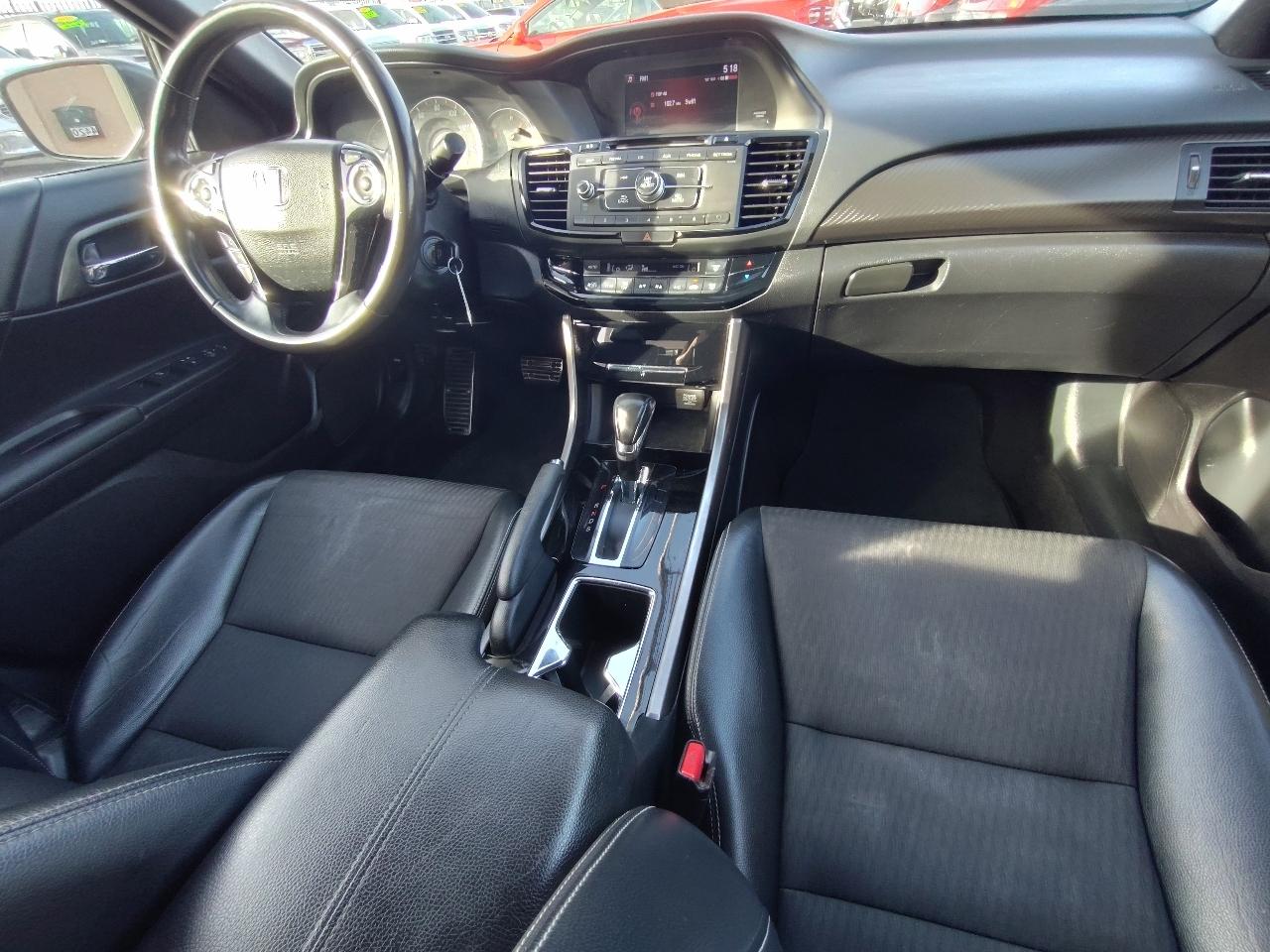 Honda Accord Sport Sedan AT 2016