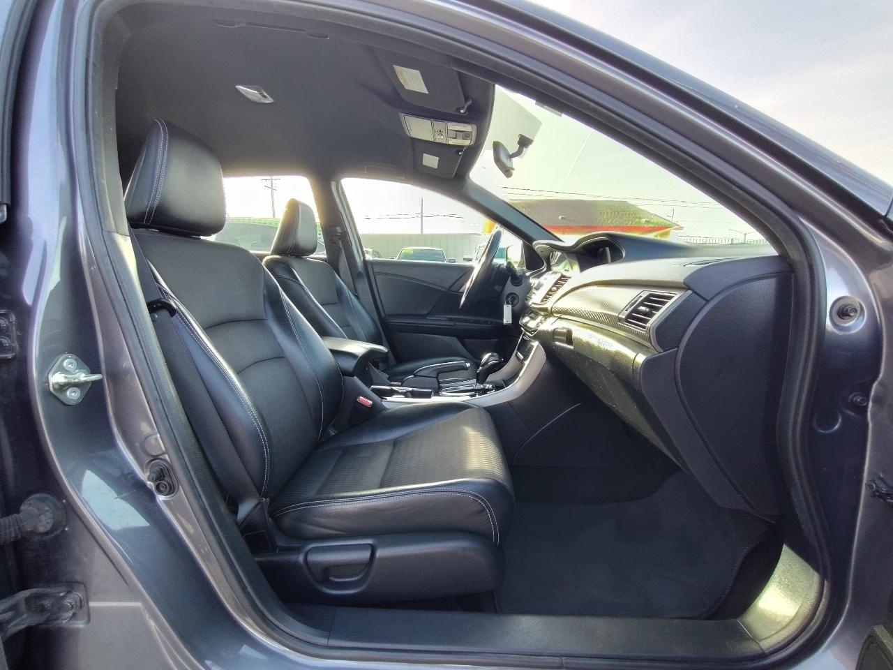 Honda Accord Sport Sedan AT 2016