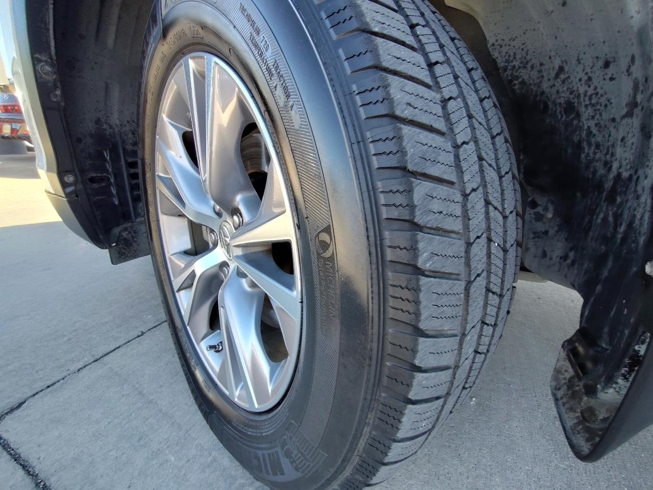 Toyota Highlander XLE FWD V6 2015