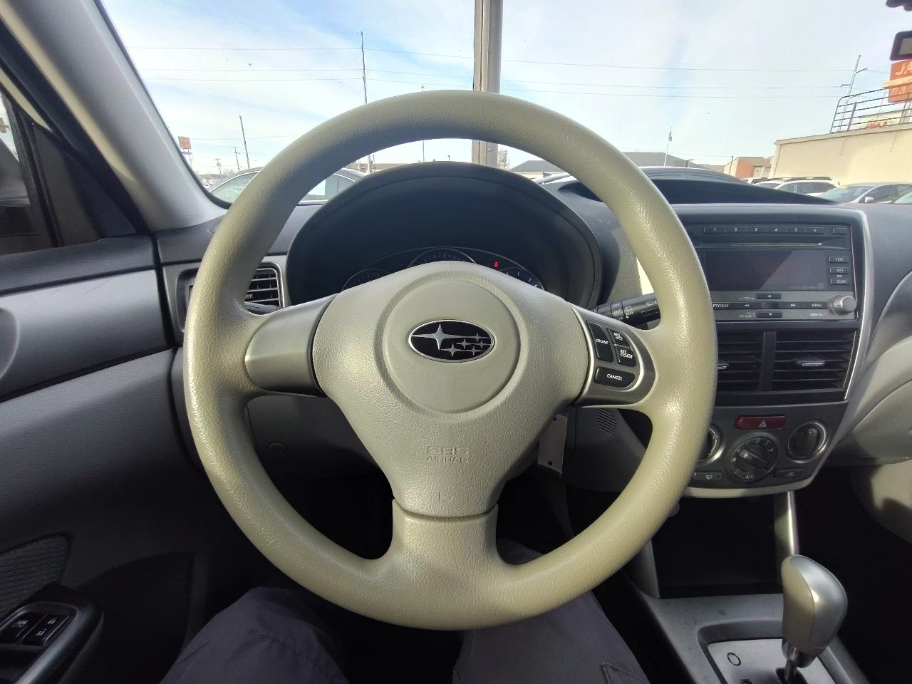 Subaru Forester 2.5X Premium 2012