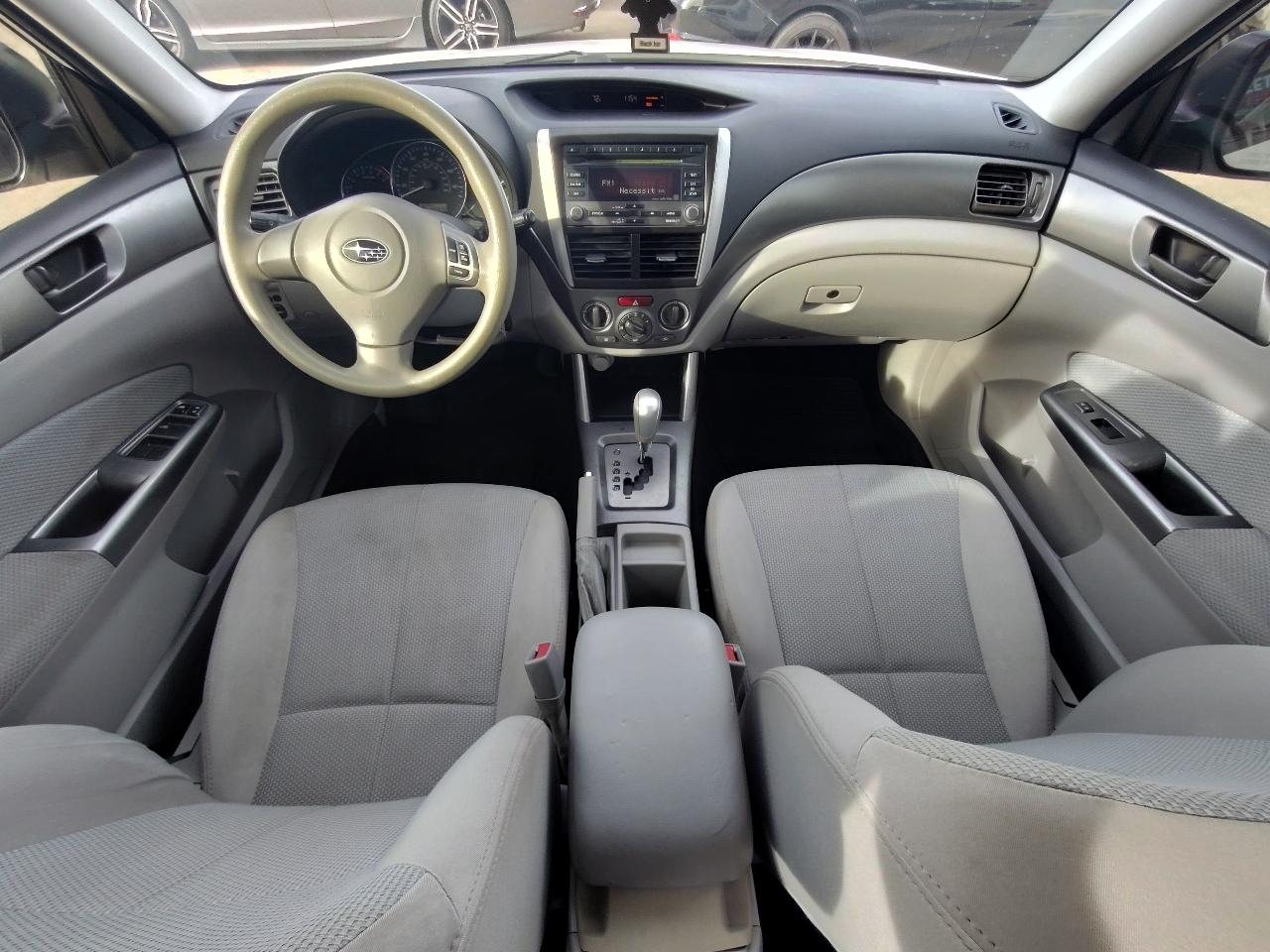 Subaru Forester 2.5X Premium 2012