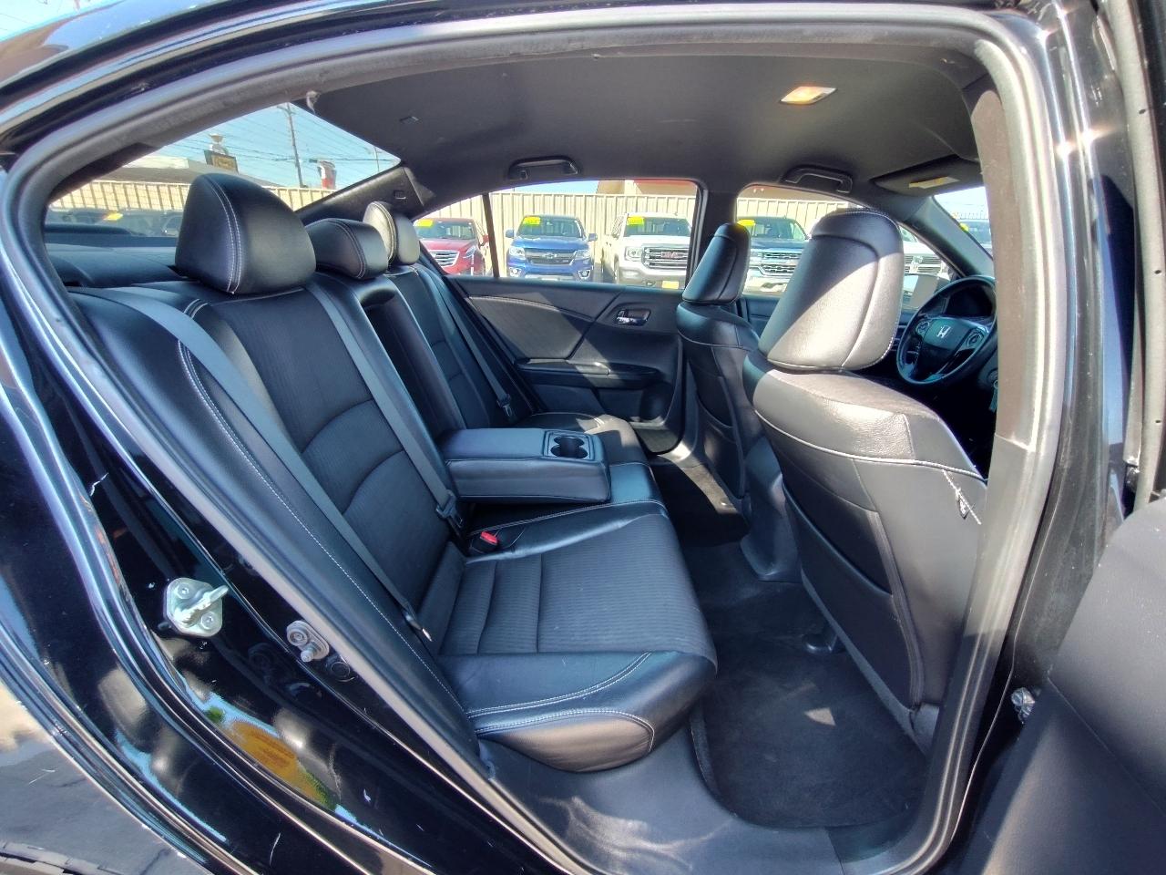 Honda Accord Sport Sedan AT 2016