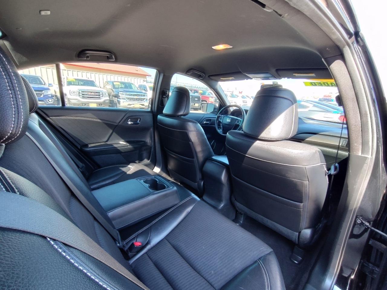 Honda Accord Sport Sedan AT 2016