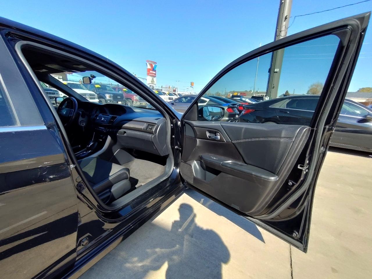 Honda Accord Sport Sedan AT 2016