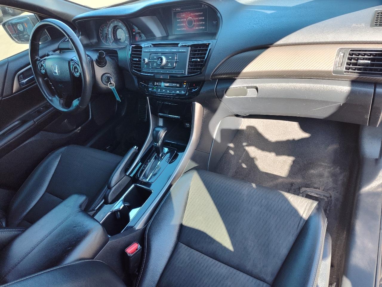 Honda Accord Sport Sedan AT 2016