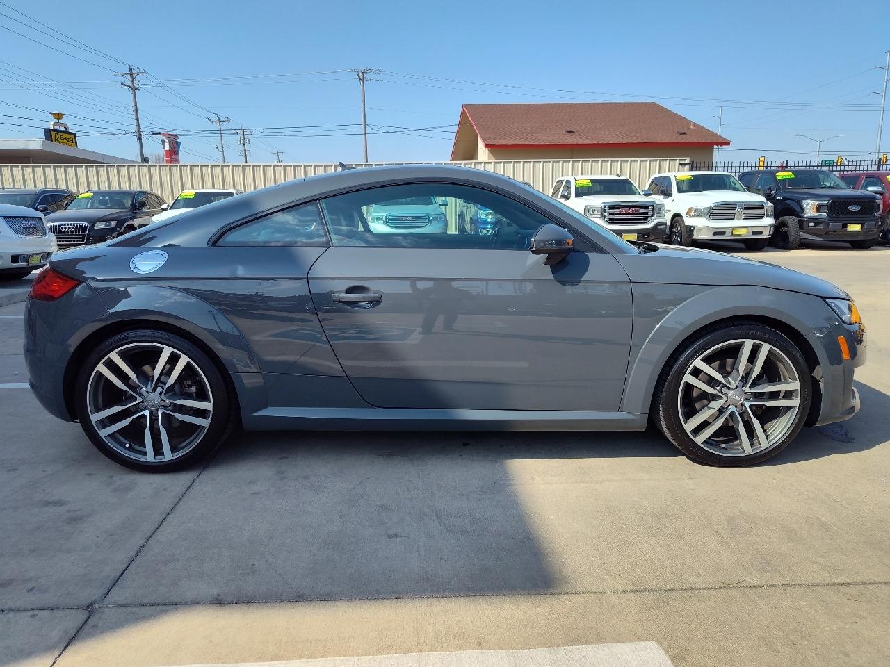 Audi TT 2.0T Coupe quattro 2016