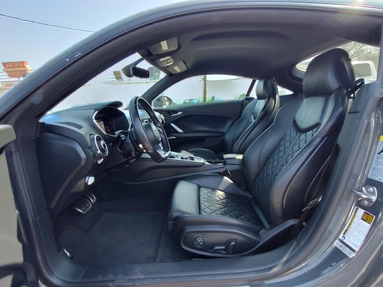 Audi TT 2.0T Coupe quattro 2016