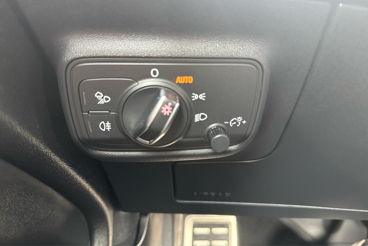 Audi TT 2.0T Coupe quattro 2016