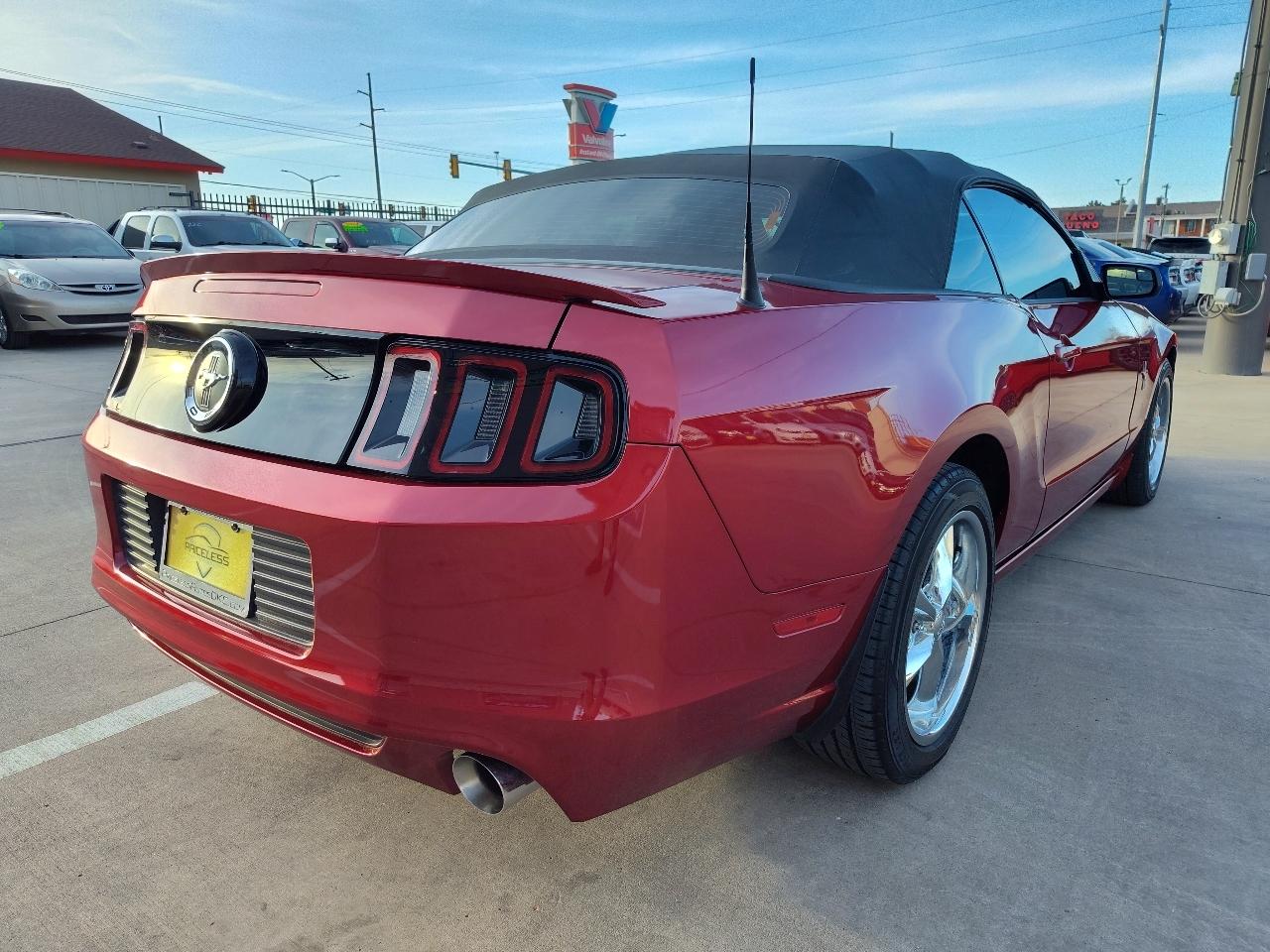 Ford Mustang V6 Premium Convertible 2014