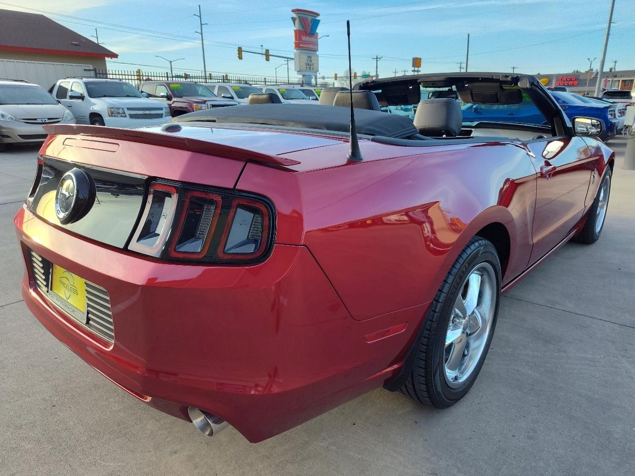Ford Mustang V6 Premium Convertible 2014